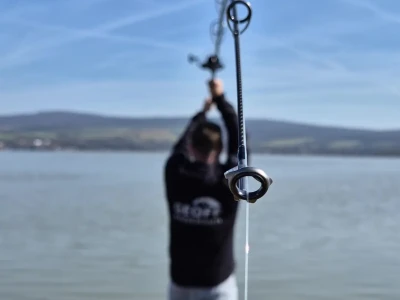 Recenze Sportex Escalade 12ft 3,25lbs: 7-hrann� Heptacore blank v testu (185 m)