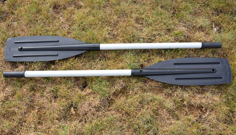 vesla SET Delta 210 (pravé, levé)