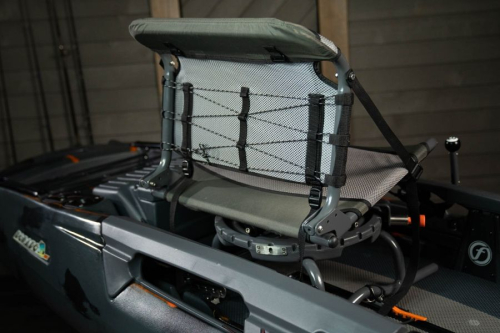 Feel Free kajak oto�n� sedadlo detail oto�n�ho mechanismu kajaku